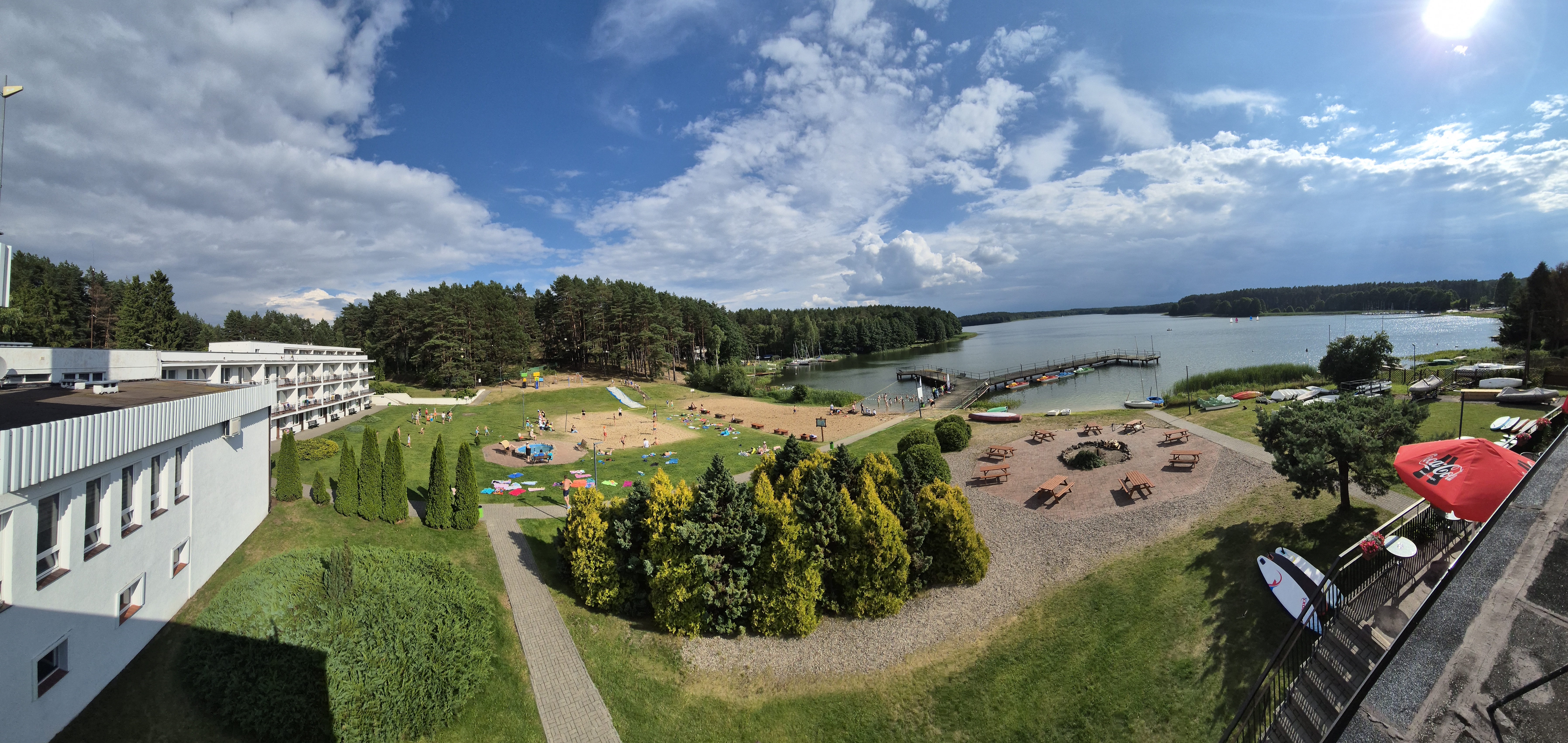 WaveMakers Summer Camp - tło