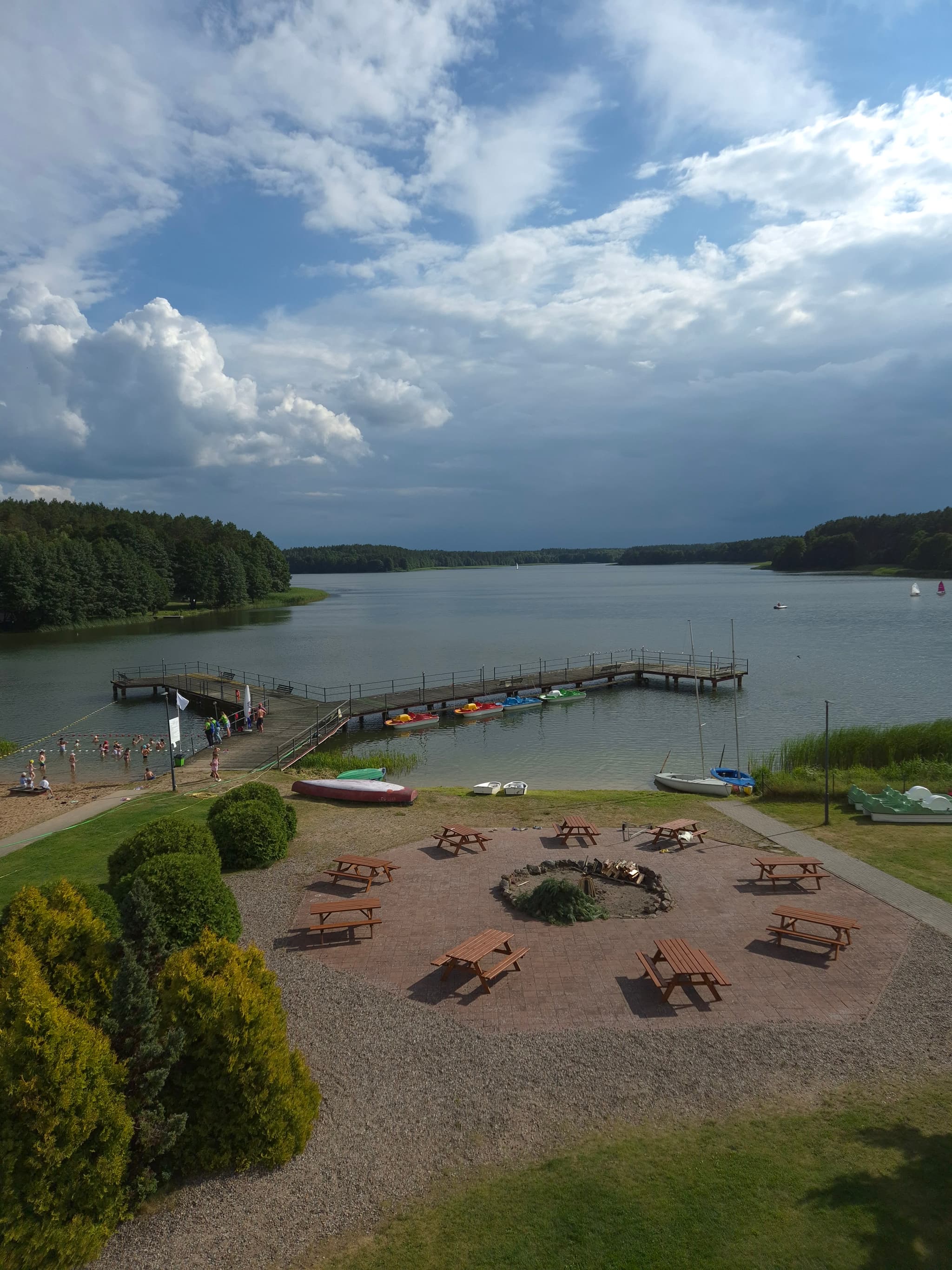 Uczestnicy podczas zajęć rekreacyjnych