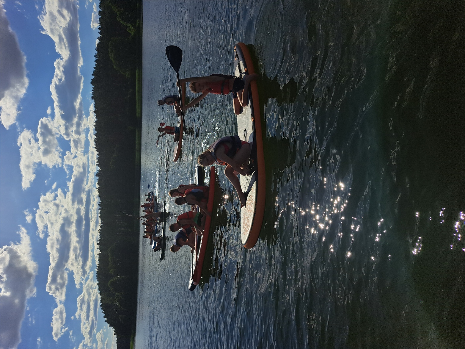 WaveMakers Summer Camp - tło